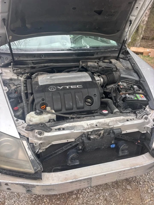 2005 Acura RL 2nd Gen - Image 7 of 9