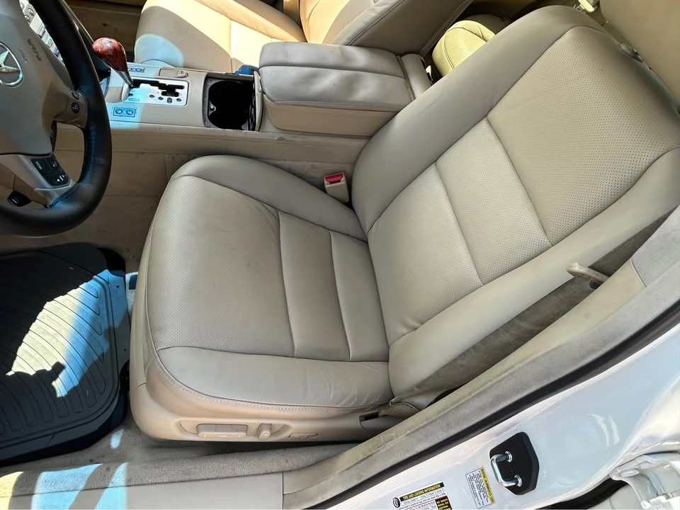 2005 Acura RL 2nd Gen - Image 9 of 13