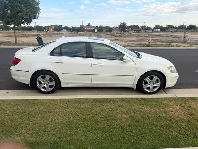 2005 Acura RL 2nd Gen - Image 6 of 10