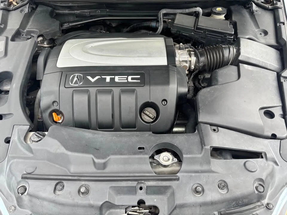 2005 Acura RL 2nd Gen - Image 10 of 20