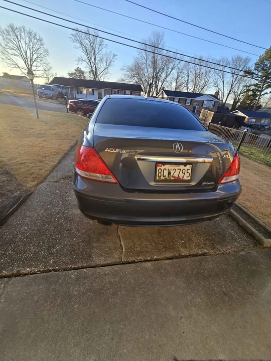 2005 Acura RL 2nd Gen - Image 4 of 8