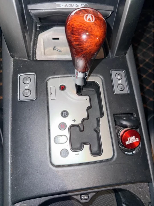 2005 Acura RL 2nd Gen - Image 16 of 16