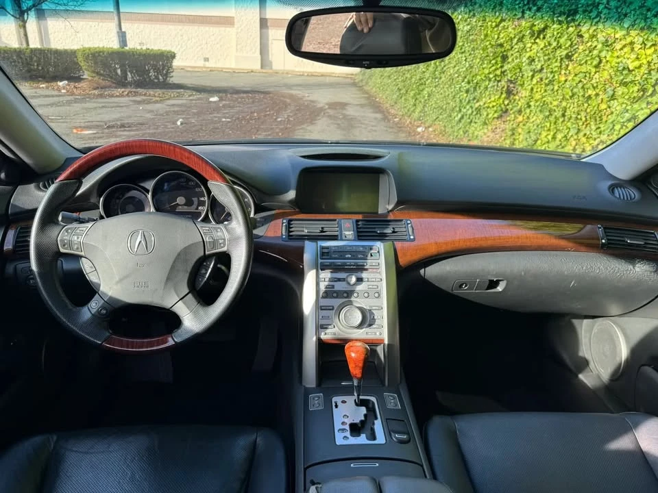 2005 Acura RL 2nd Gen - Image 14 of 20