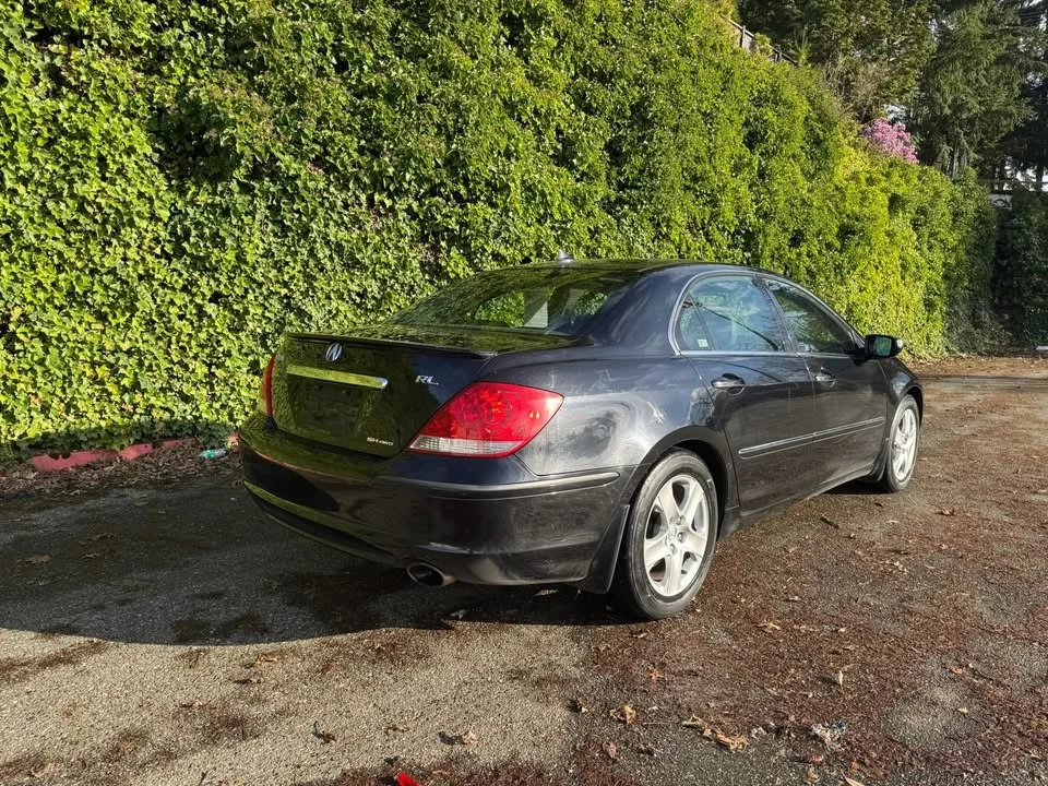 2005 Acura RL 2nd Gen - Image 3 of 20