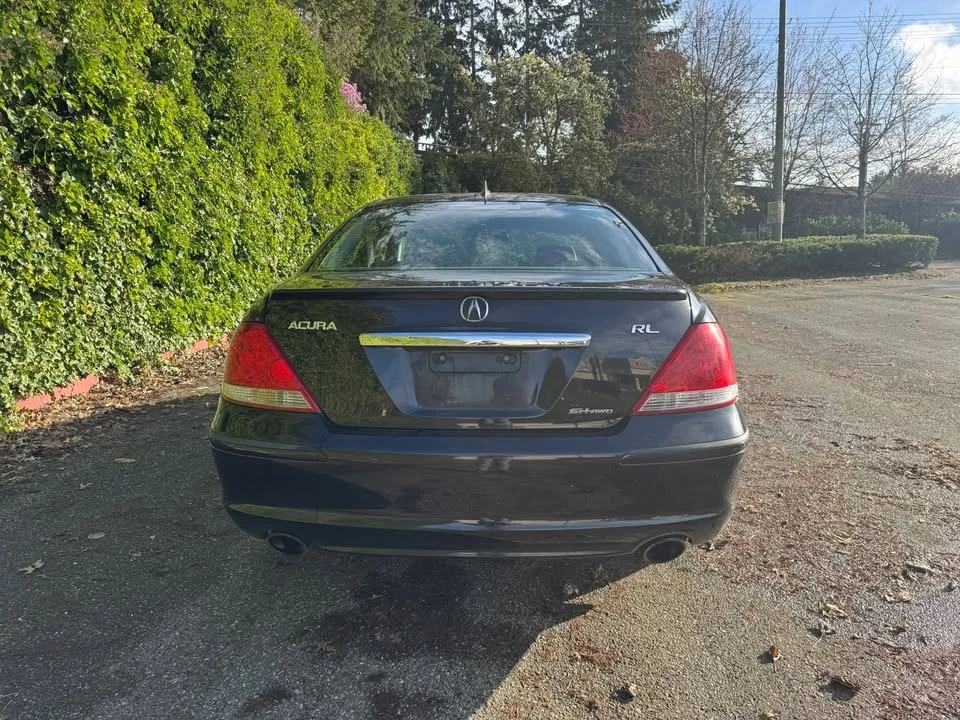2005 Acura RL 2nd Gen - Image 12 of 20