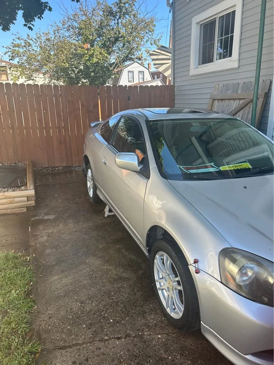 2005 Acura RSX - Image 2 of 9