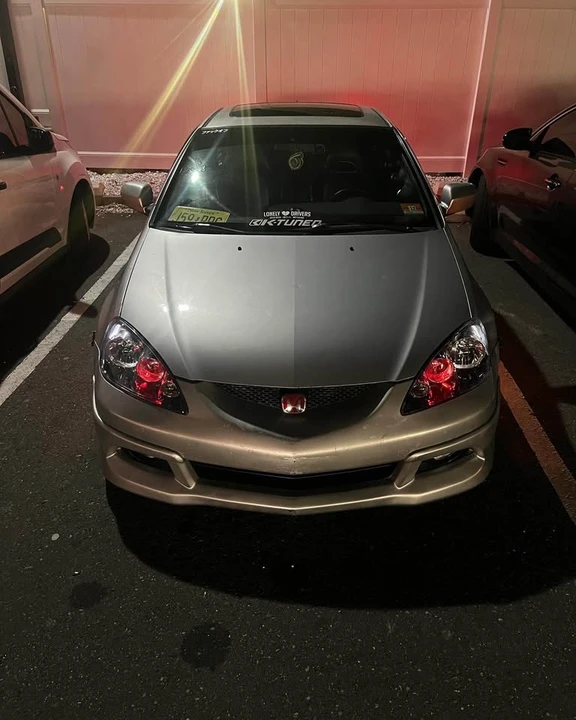 2005 Acura RSX - Image 2 of 4