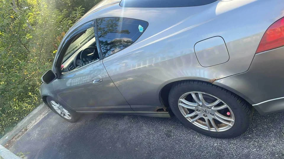 2005 Acura RSX - Image 4 of 8