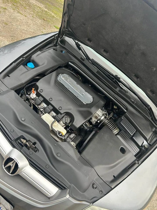 2005 Acura TL 3rd Gen - Image 14 of 17