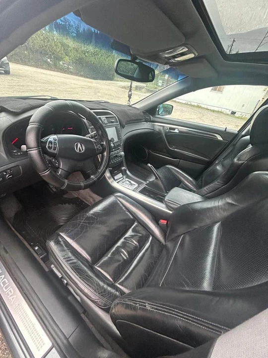 2005 Acura TL 3rd Gen - Image 9 of 17