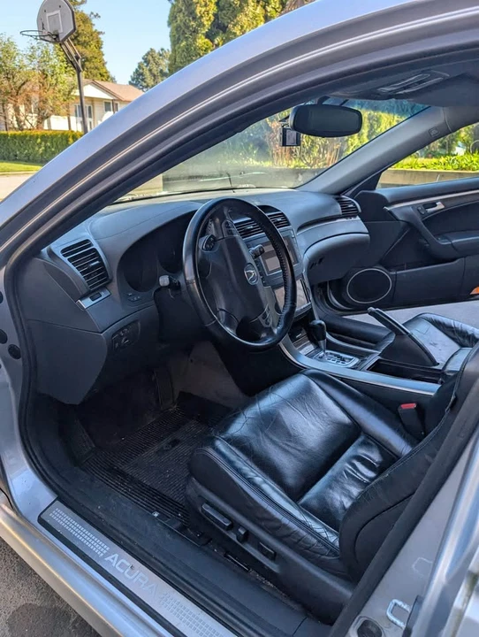 2005 Acura TL 3rd Gen - Image 5 of 10