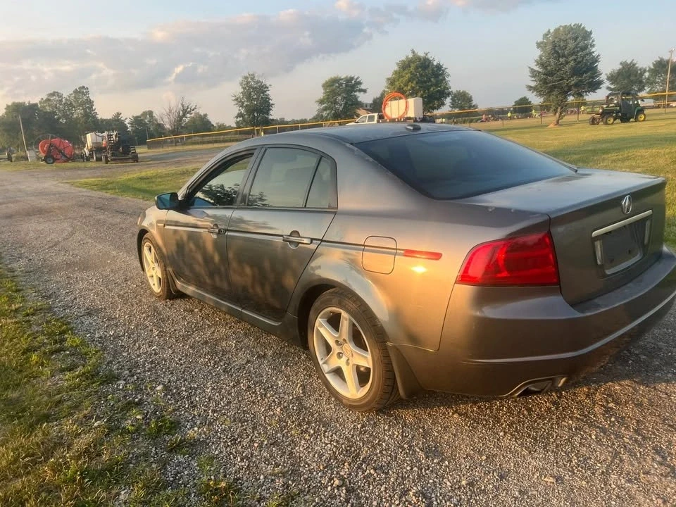 2005 Acura TL 3rd Gen - Image 2 of 12