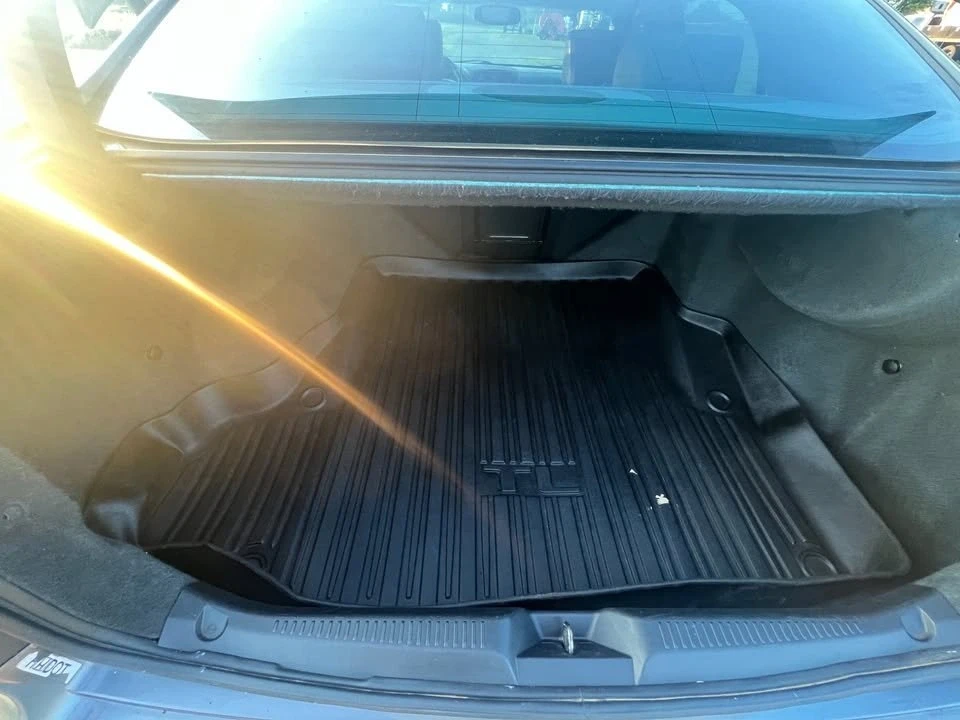 2005 Acura TL 3rd Gen - Image 12 of 12