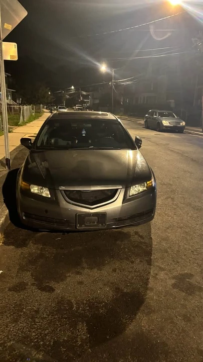 2005 Acura TL 3rd Gen - Image 2 of 7