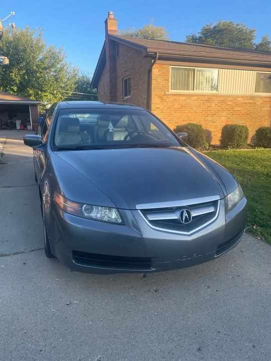 2005 Acura TL 3rd Gen - Image 2 of 11