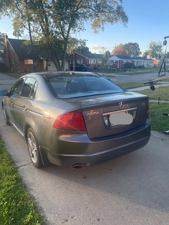 2005 Acura TL 3rd Gen - Image 3 of 11