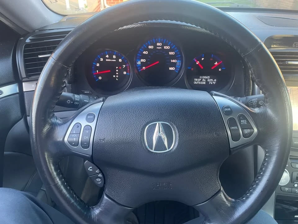 2005 Acura TL 3rd Gen - Image 10 of 11
