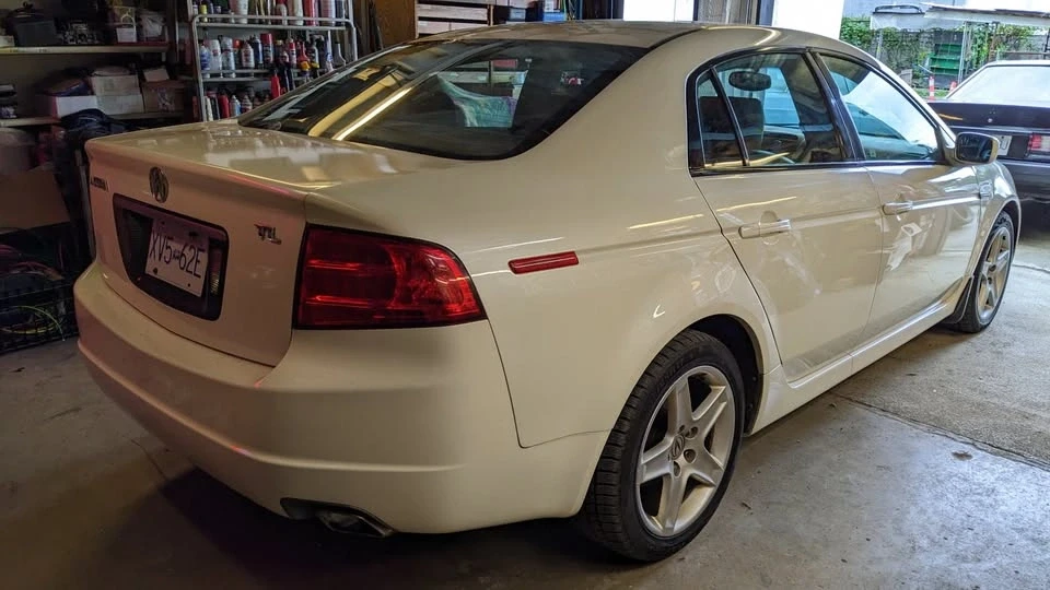 2005 Acura TL 3rd Gen - Image 11 of 13
