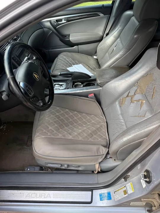 2005 Acura TL 3rd Gen - Image 5 of 6