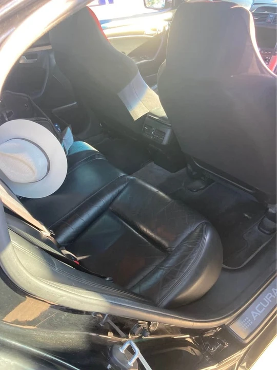 2005 Acura TL 3rd Gen - Image 3 of 4