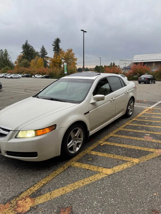 2005 Acura TL 3rd Gen - Image 2 of 8