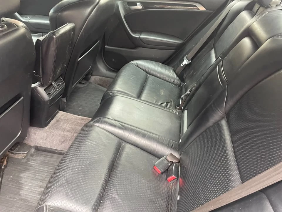 2005 Acura TL 3rd Gen - Image 6 of 8