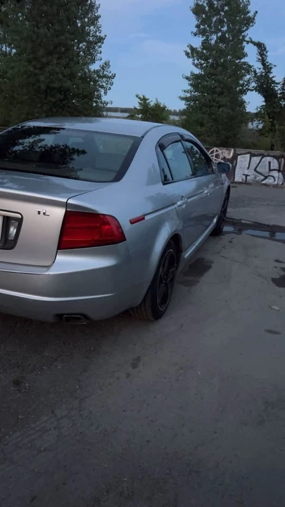 2005 Acura TL 3rd Gen - Image 4 of 6
