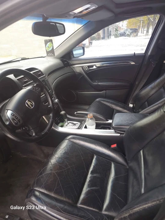 2005 Acura TL 3rd Gen - Image 5 of 7