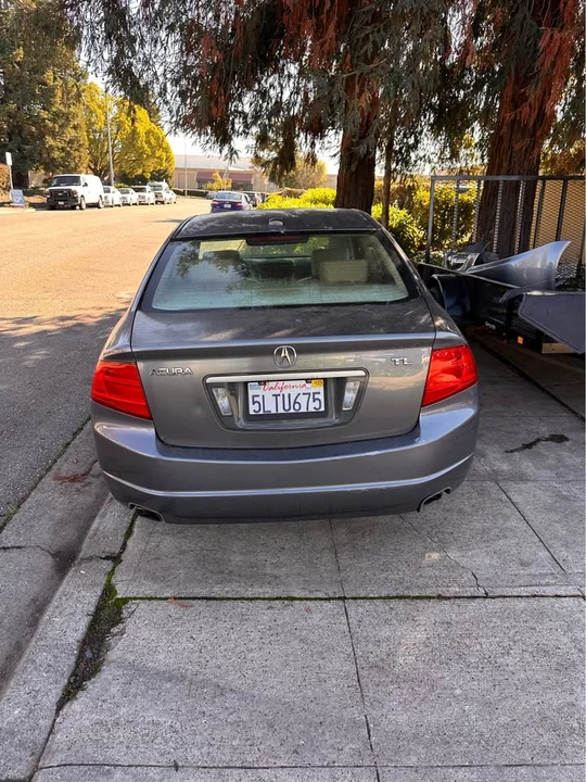 2005 Acura TL 3rd Gen - Image 2 of 3