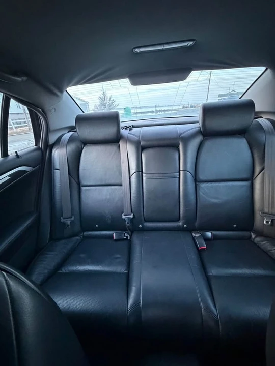 2005 Acura TL 3rd Gen - Image 4 of 8