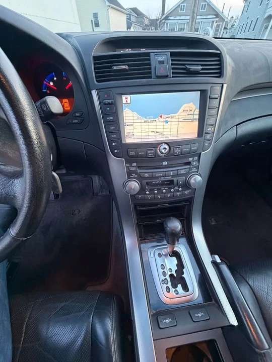 2005 Acura TL 3rd Gen - Image 5 of 8
