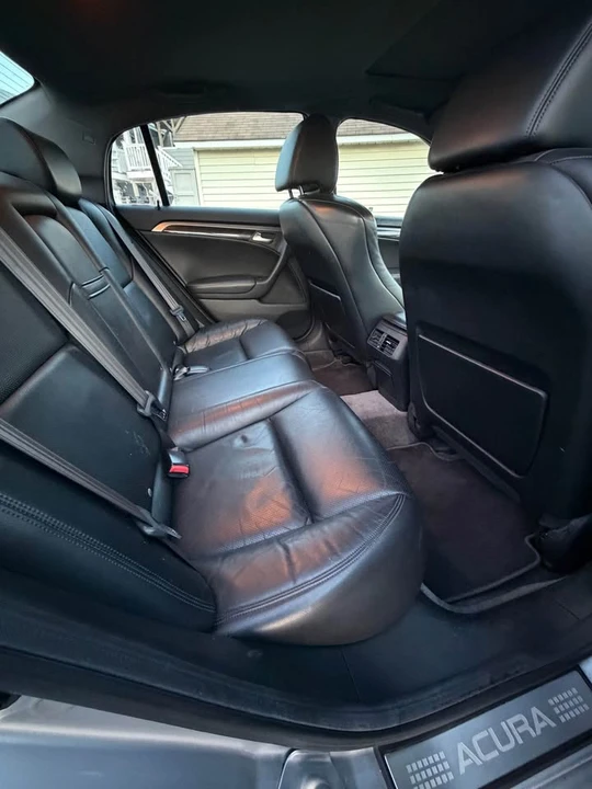 2005 Acura TL 3rd Gen - Image 3 of 8