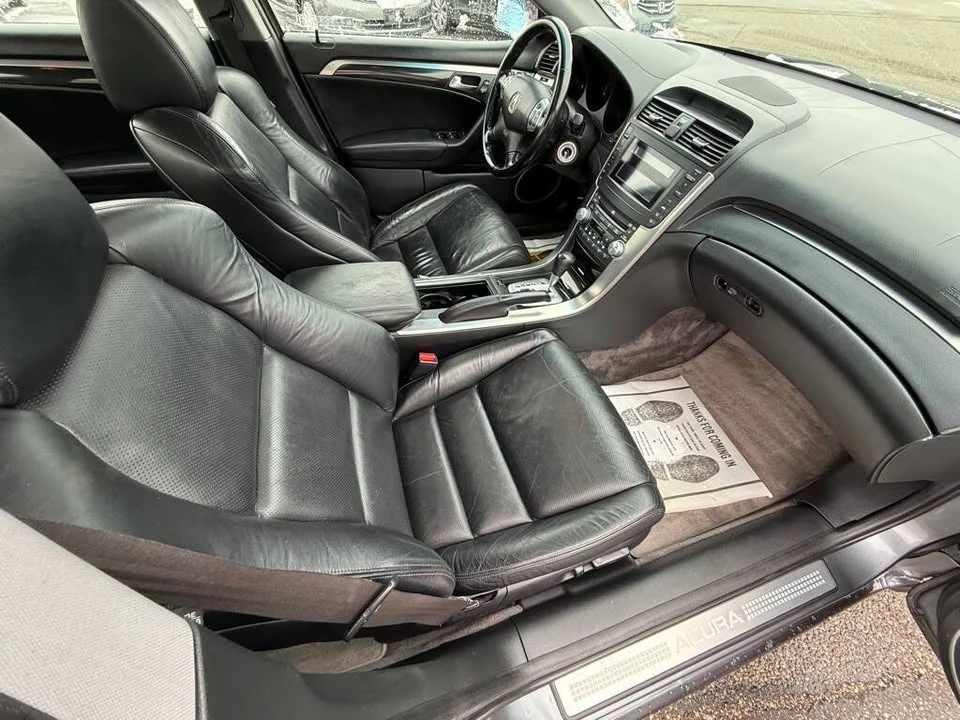 2005 Acura TL 3rd Gen - Image 16 of 17