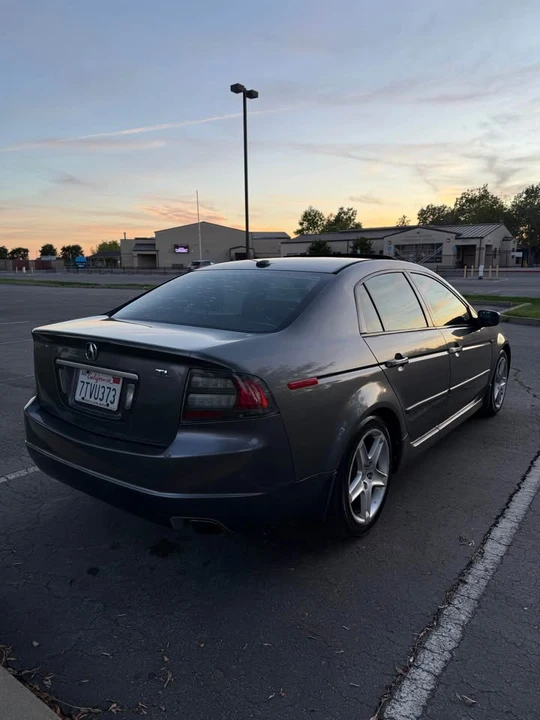 2005 Acura TL 3rd Gen - Image 4 of 8