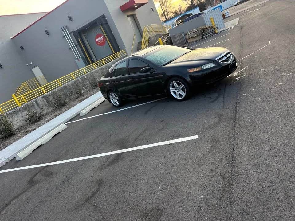 2005 Acura TL 3rd Gen - Image 4 of 9