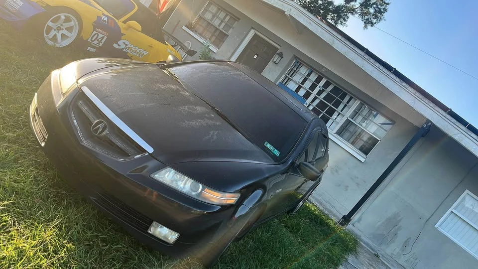 2005 Acura TL 3rd Gen - Image 5 of 13