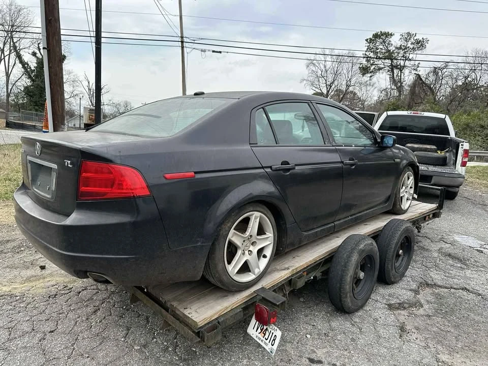 2005 Acura TL 3rd Gen - Image 10 of 15