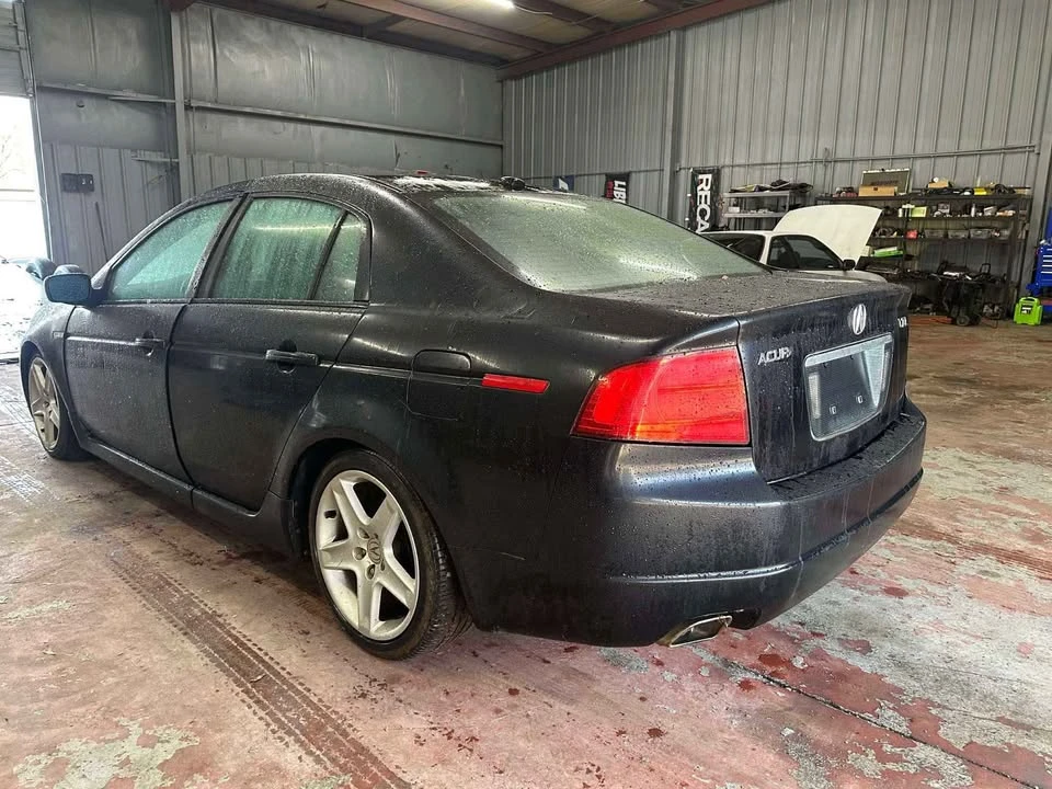 2005 Acura TL 3rd Gen - Image 2 of 15