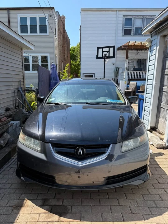 2005 Acura TL 3rd Gen - Image 3 of 3