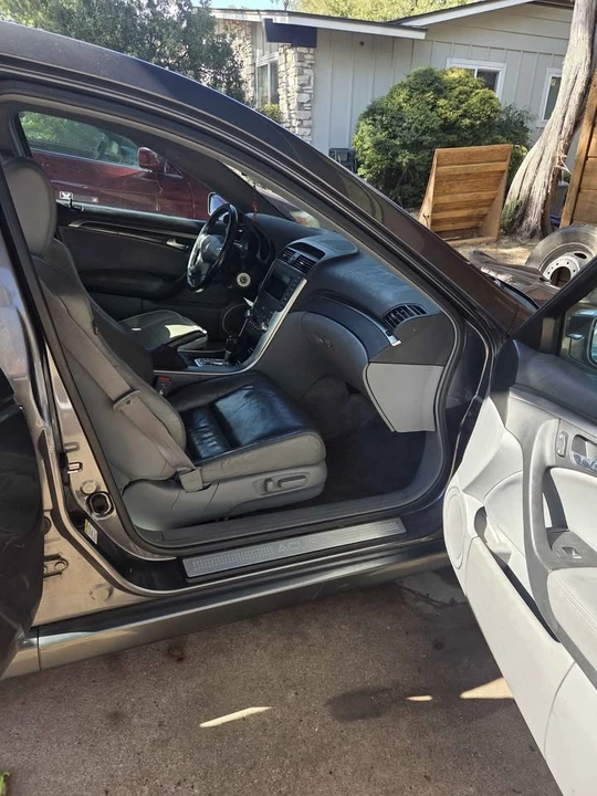2005 Acura TL 3rd Gen - Image 12 of 14
