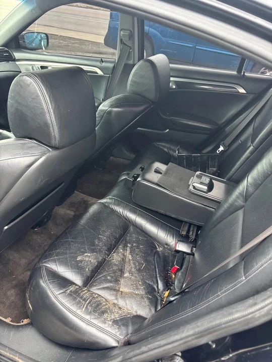2005 Acura TL 3rd Gen - Image 9 of 9