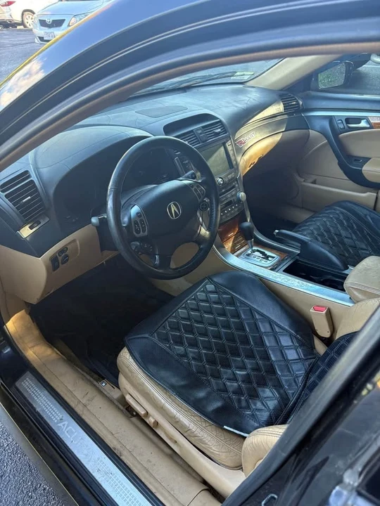2005 Acura TL 3rd Gen - Image 5 of 8