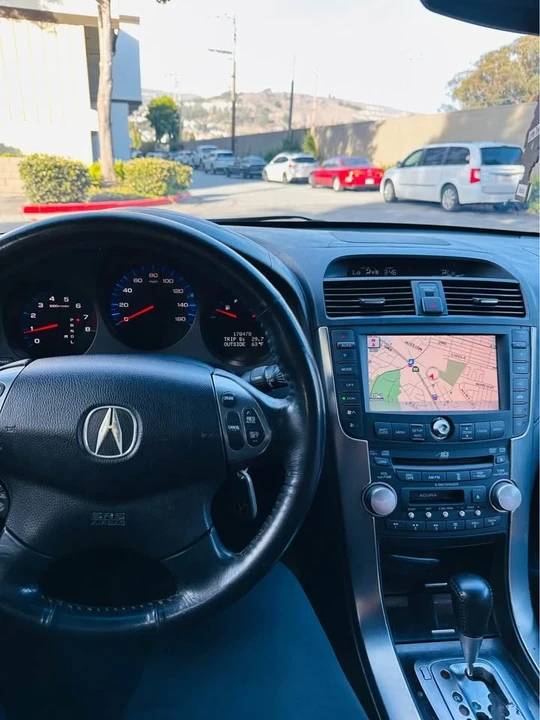 2005 Acura TL 3rd Gen - Image 12 of 19
