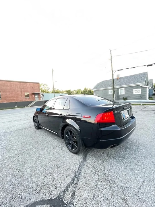 2005 Acura TL 3rd Gen - Image 9 of 15