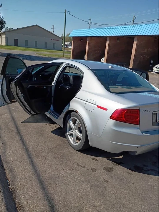 2005 Acura TL 3rd Gen - Image 6 of 6