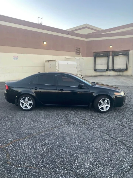 2005 Acura TL 3rd Gen - Image 2 of 20