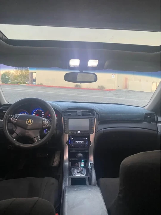 2005 Acura TL 3rd Gen - Image 14 of 20