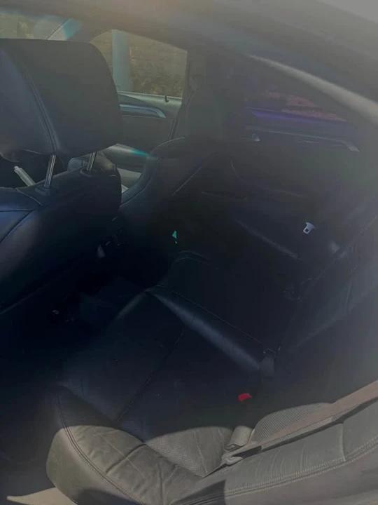 2005 Acura TL 3rd Gen - Image 4 of 5