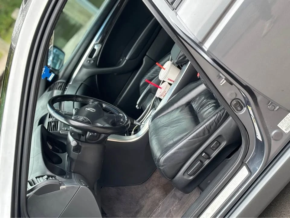 2005 Acura TL 3rd Gen - Image 6 of 8