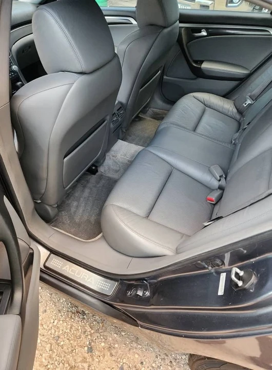 2005 Acura TL 3rd Gen - Image 6 of 10